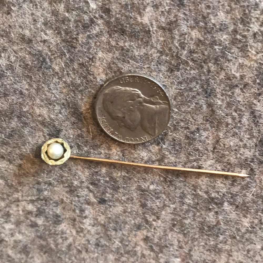 Pearl Hatpin